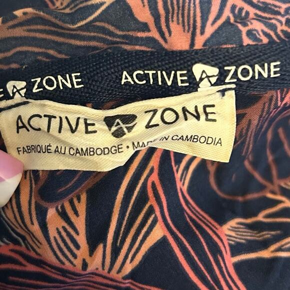 Active Zone Women Jacket Blue Pink Floral Full Zip Hooded Lightweight Stretch 2X - Picture 4 of 12